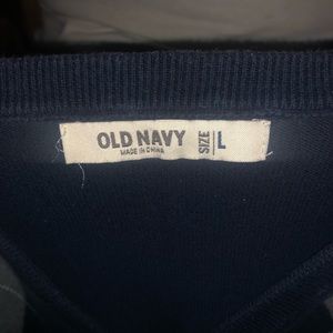 Old Navy V neck